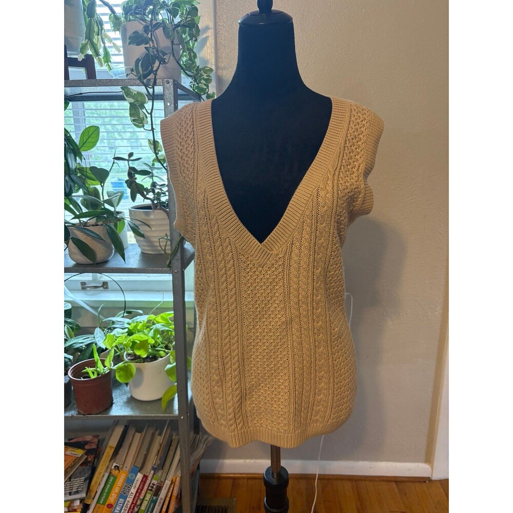Talbots Cable Knit Beige Sweater Vneck Vest Size L